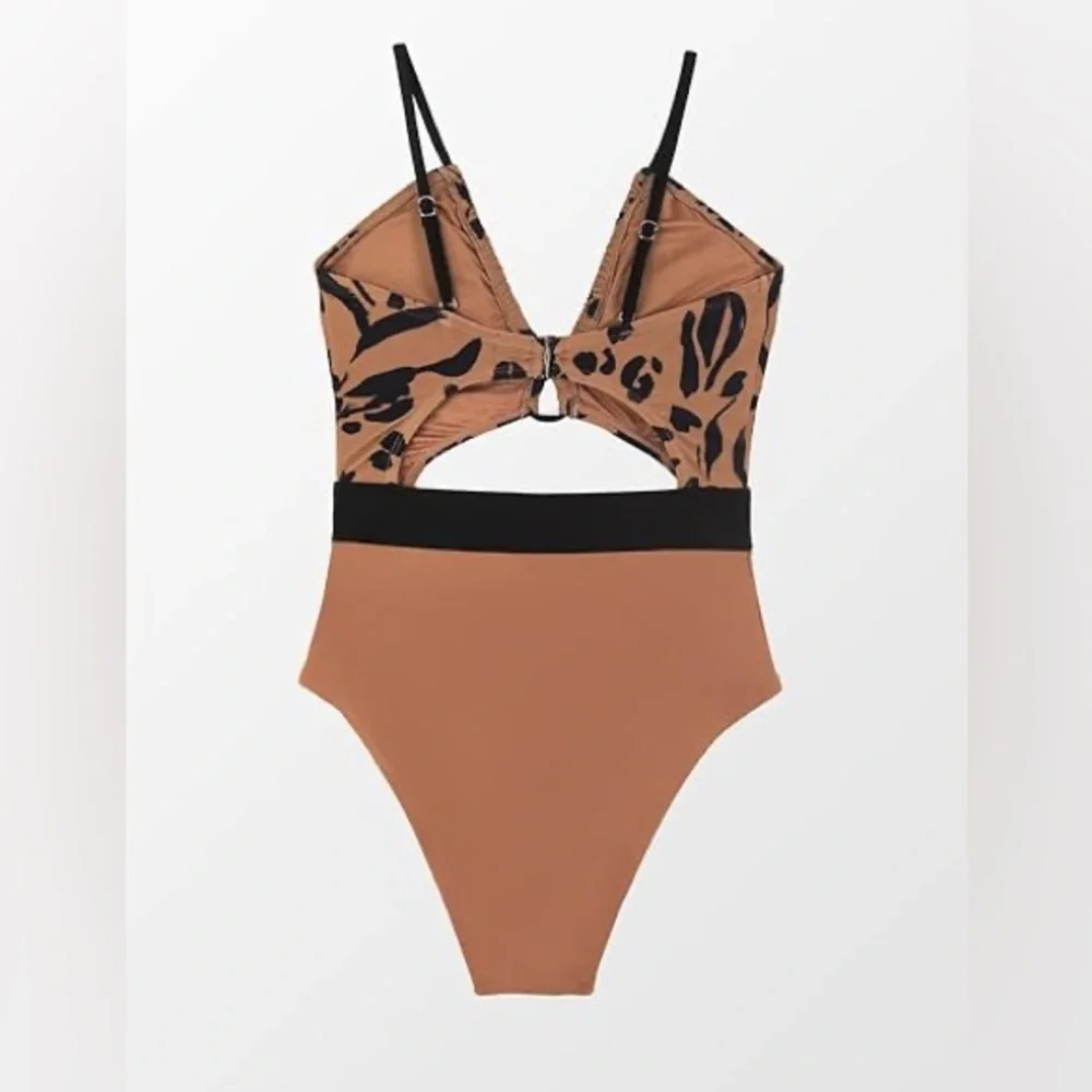 Cupshe Cheetah print swimwear - Picture 4 of 5